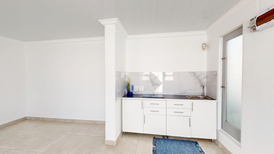 3 Bedroom Property for Sale in Harmony Village Western Cape